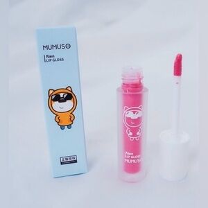 MUMUSO Hydrating Liquid Lipstick color shade is SAKURA pink